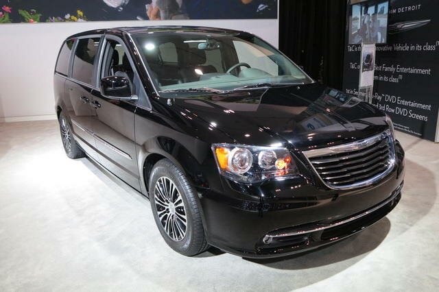 2015 Chrysler Town And Country Prices