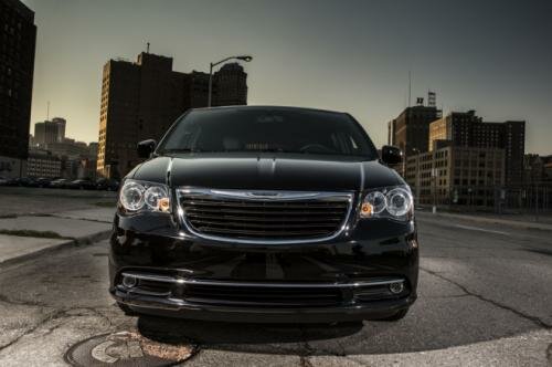 2015 Chrysler Town And Country Specs