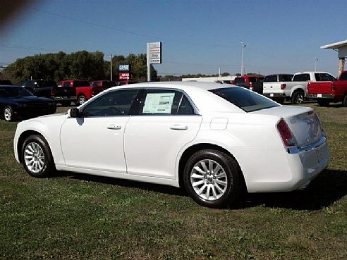 Interior 2014 Chrysler 300