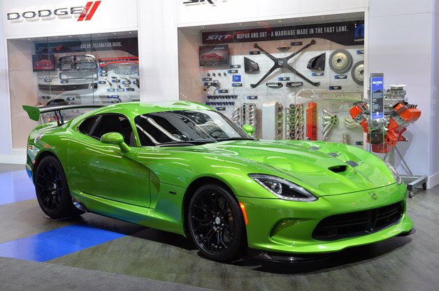 2015 Dodge SRT Viper ACR Review