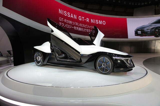 2015 Nissan Blade Glider Price