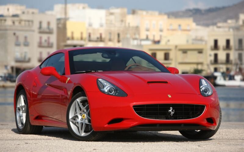 Ferrari California 2015 Review
