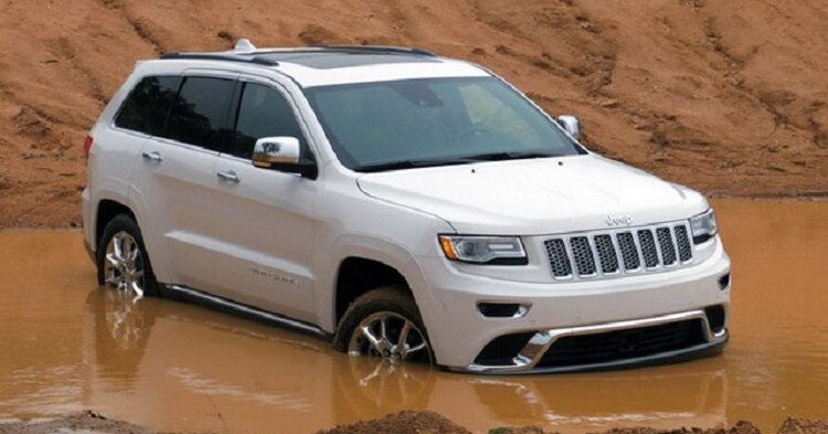 Interior 2015 Jeep Grand Cherokee