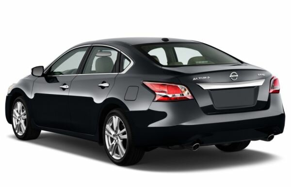 Review 2015 Nissan Altima